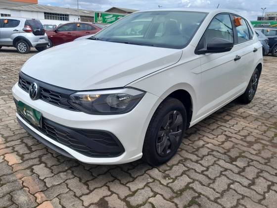 VOLKSWAGEN POLO 1.0 MPI TRACK MANUAL VOLKSWAGEN POLO 1.0 MPI TRACK MANUAL
